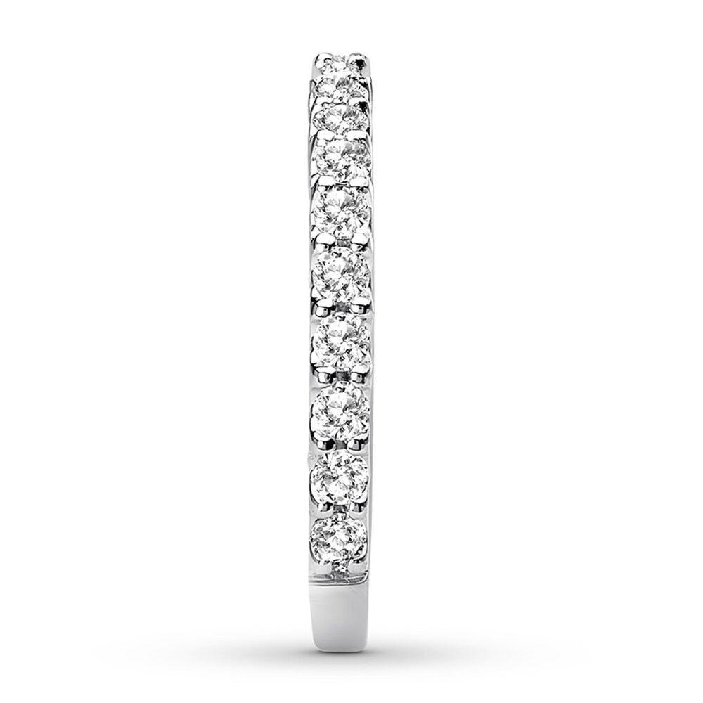 Diamond Anniversary Band 5/8 carat tw Round-cut 14K White Gold 7ELiqhJa