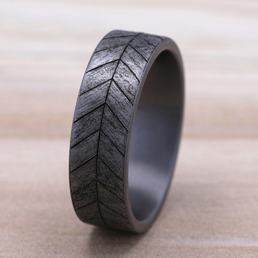 Chevron Wedding Band Gray Tantalum 7.5mm cWt1hKda